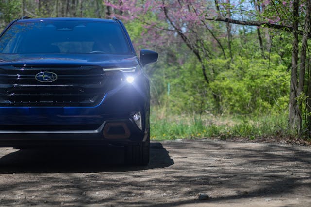 2025 Subaru Forester Sport headlight