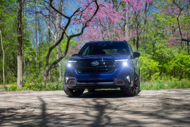 2025 Subaru Forester Sport front