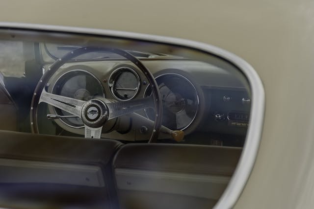 Cunningham C-3 5214 back window interior