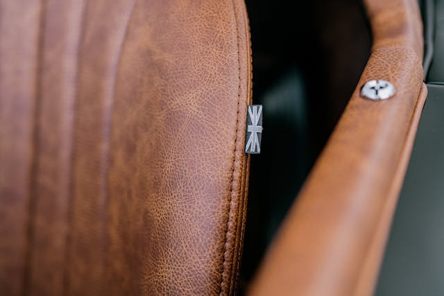 Frontline MGA seat detail