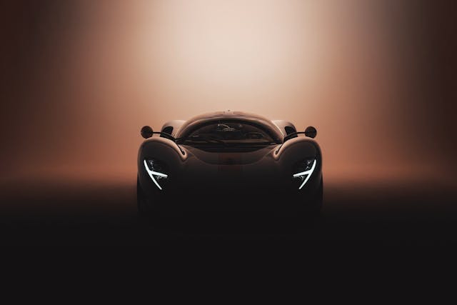 De Tomaso P72 front silhouette