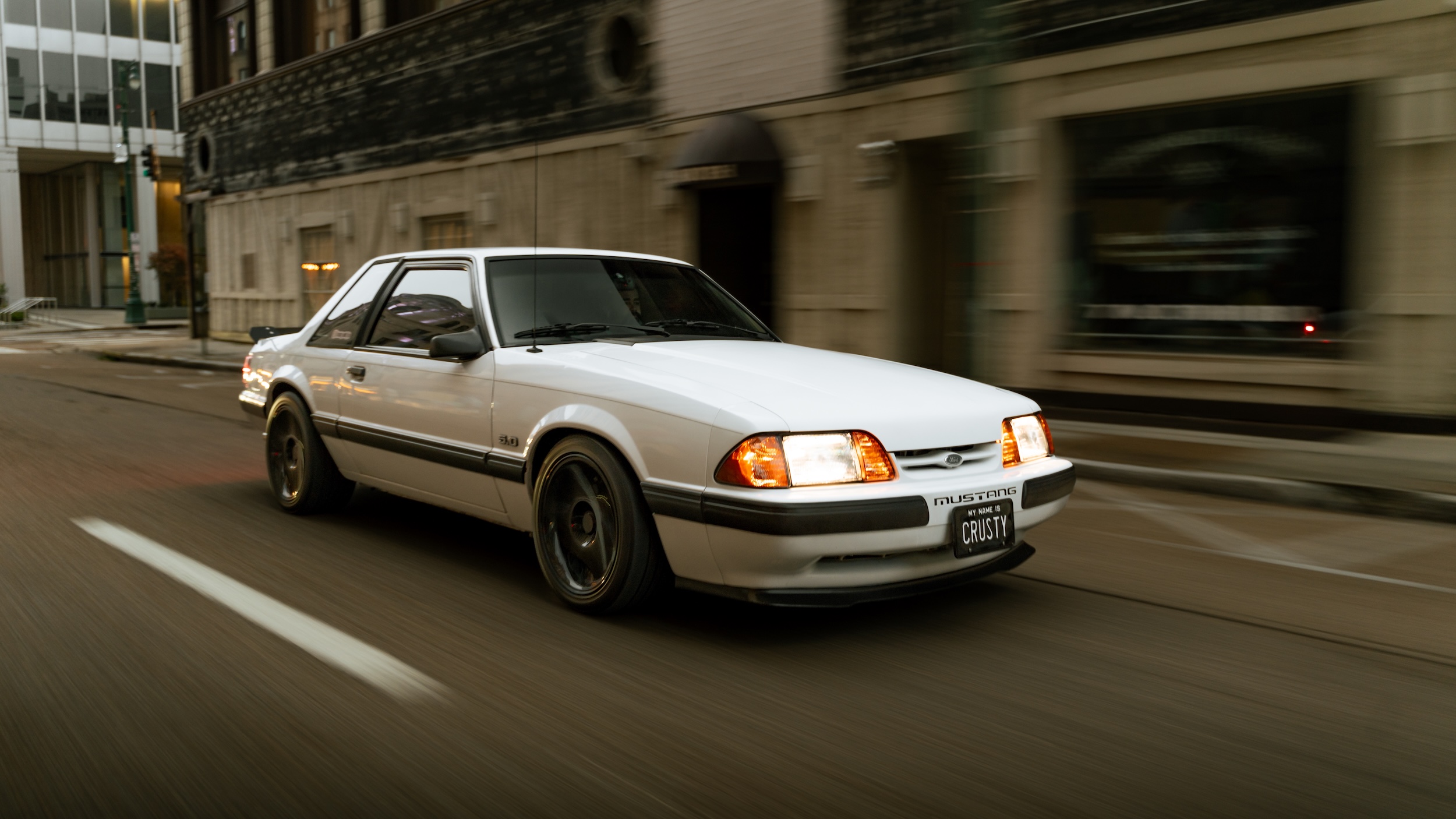 【HI FI FNK】Jenner Mustang DRAGZINE.com - Show-Quality, 2,000-Horsepower Mustang Goes