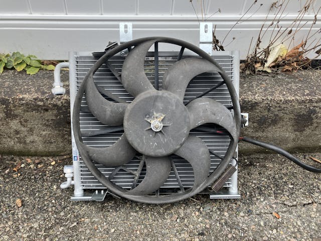 BMW E30 325i giant fan