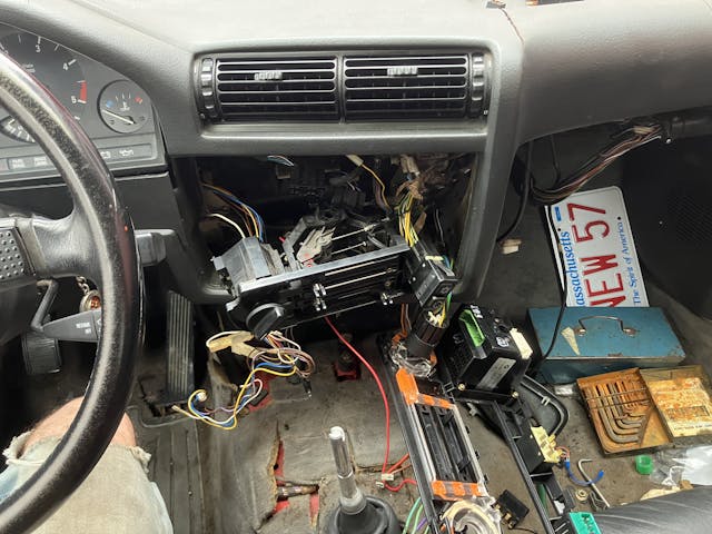 BMW E30 325i dash console dissassembled