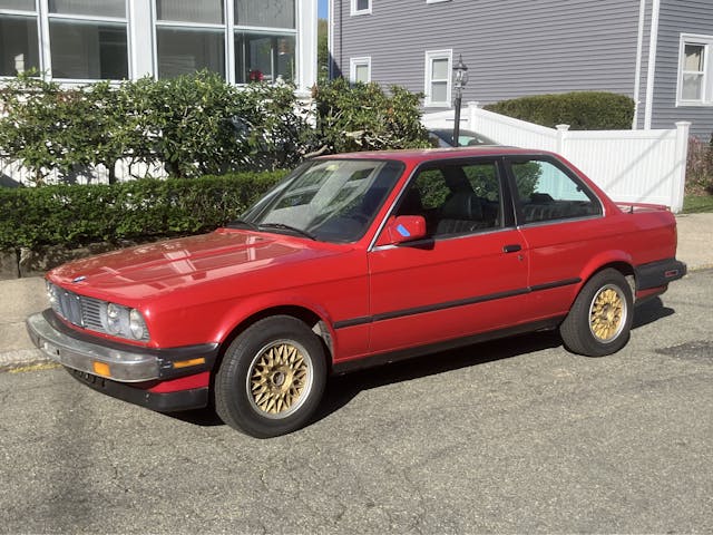 BMW E30 325i front three quarter