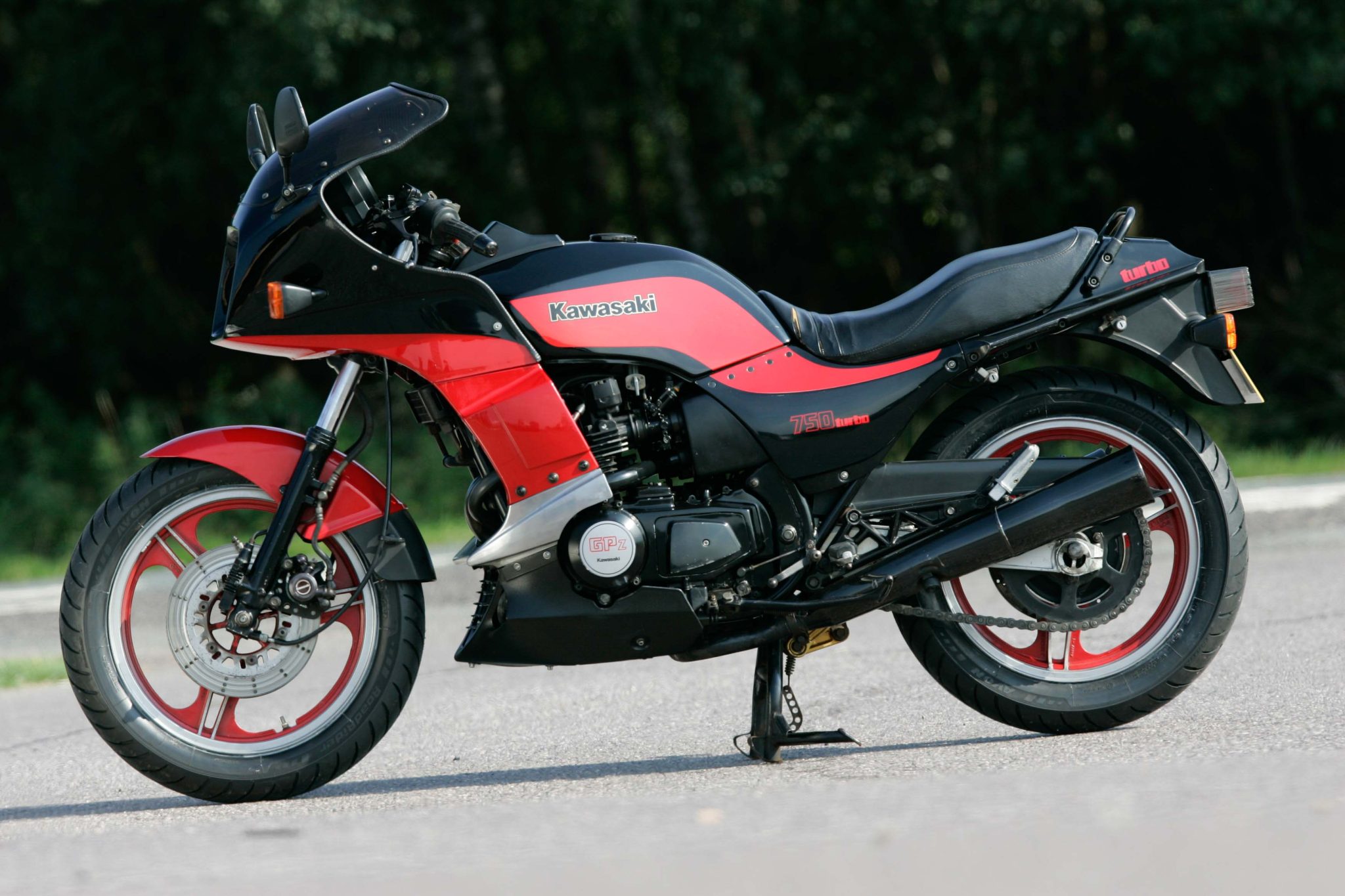 It Was Late to the Ball, but Kawasaki's ZX750 Turbo Can Still