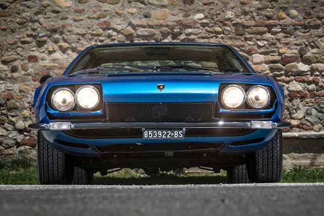 Lamborghini Jarama front lights on