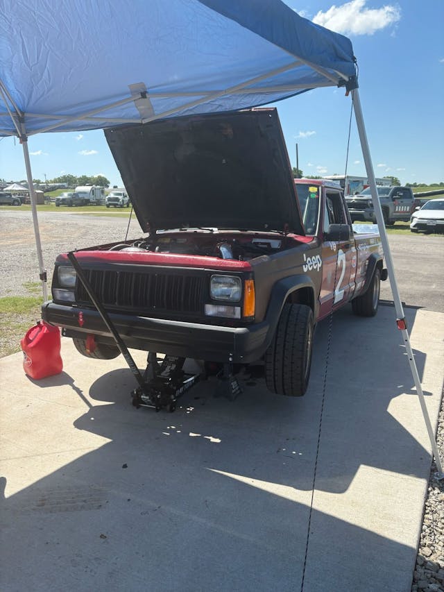Lemons Racing Jeep Comanche Meyer Freeman