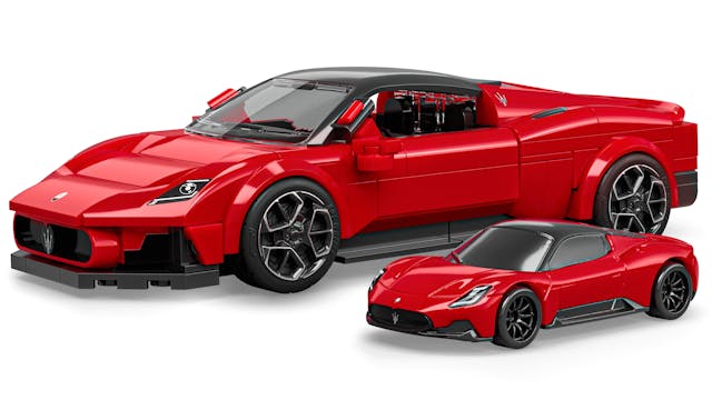 Mattel Brick Shop ™ Hot Wheels ™ Maserati MC20 JPG