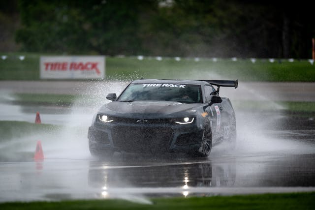 One Lap camaro on wet track