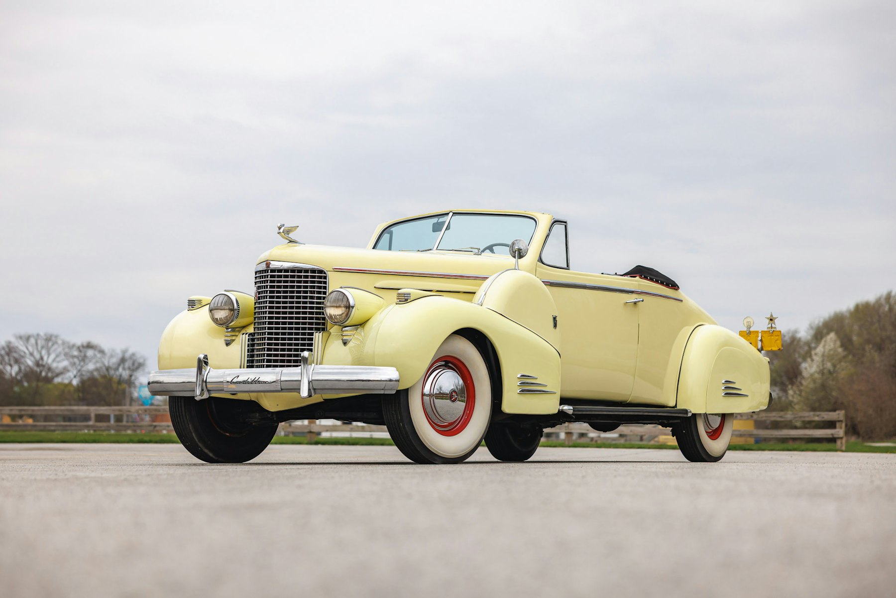 レア Brooklin models キャデラック V16 コンバーチブル BROOKLIN AND THE 1940 CADILLAC V16 CONVERTIBLE COUPE (BRK14