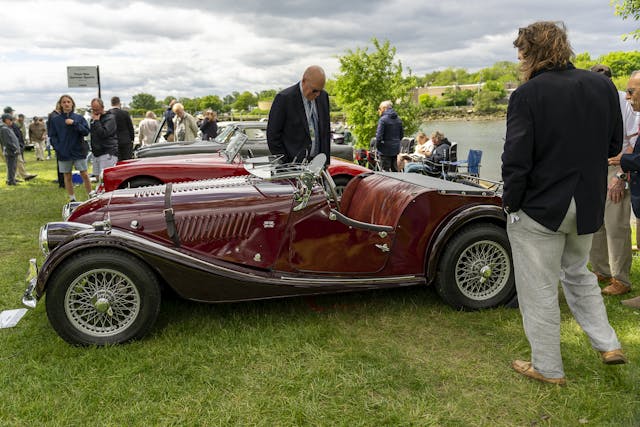 1960 Morgan Plus-4 side