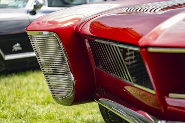 1963 Buick Riviera Barris headlight