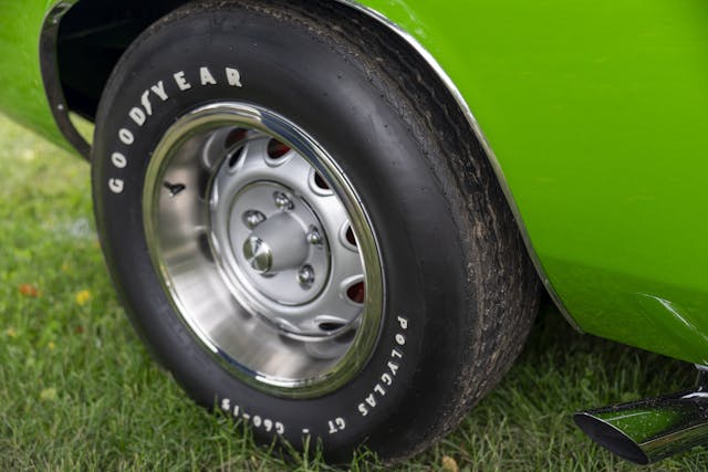 1970 Plymouth AAR Cuda wheel tire