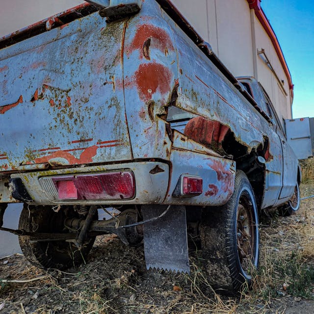 1975 Datsun 620 rear 3/4 low