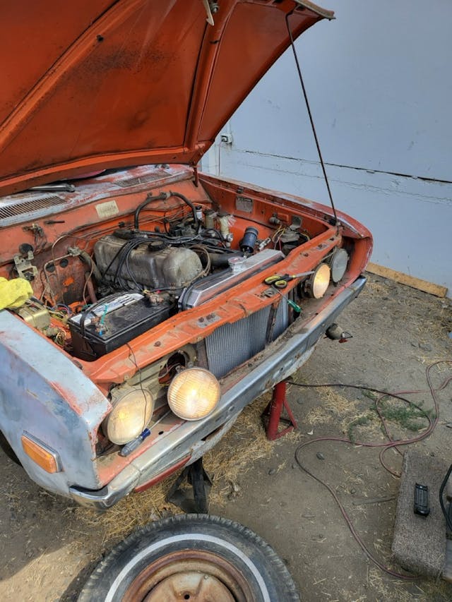 1975 Datsun 620 hood up