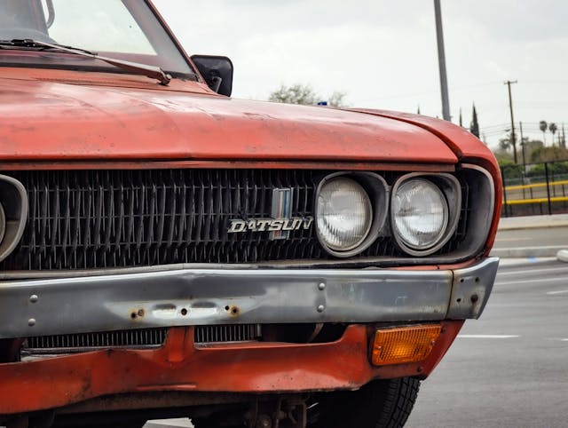 1975 Datsun 620 grille headlights