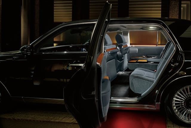 2018 Toyota Century wool interior