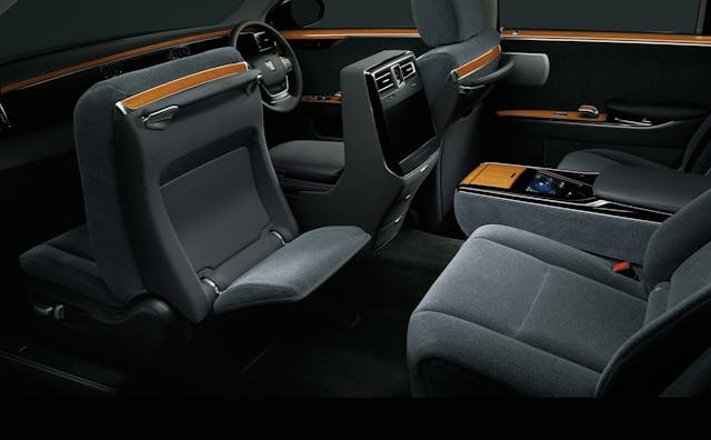 2018 Toyota Century wool interior