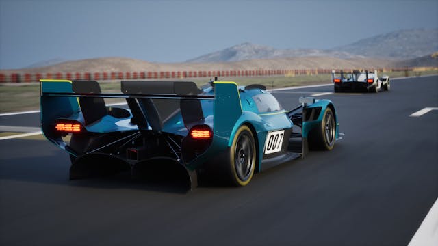 2025 Aston Martin Valkyrie LM