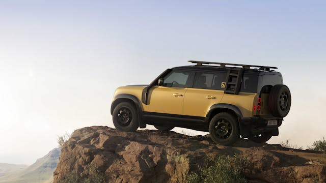 Defender 110 Trophy Edition