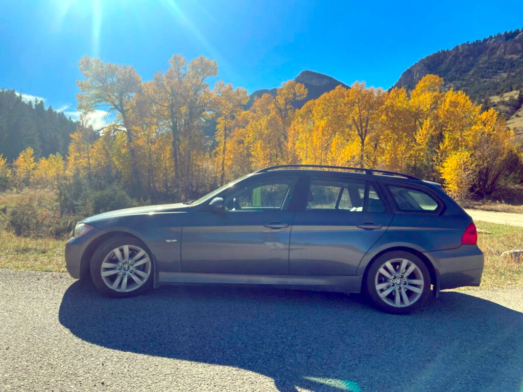 E91 BMW wagon side