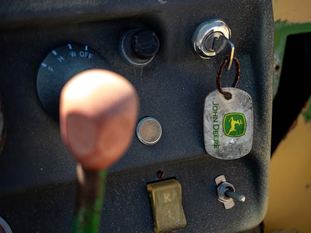 Lind Combine Derby deere controls