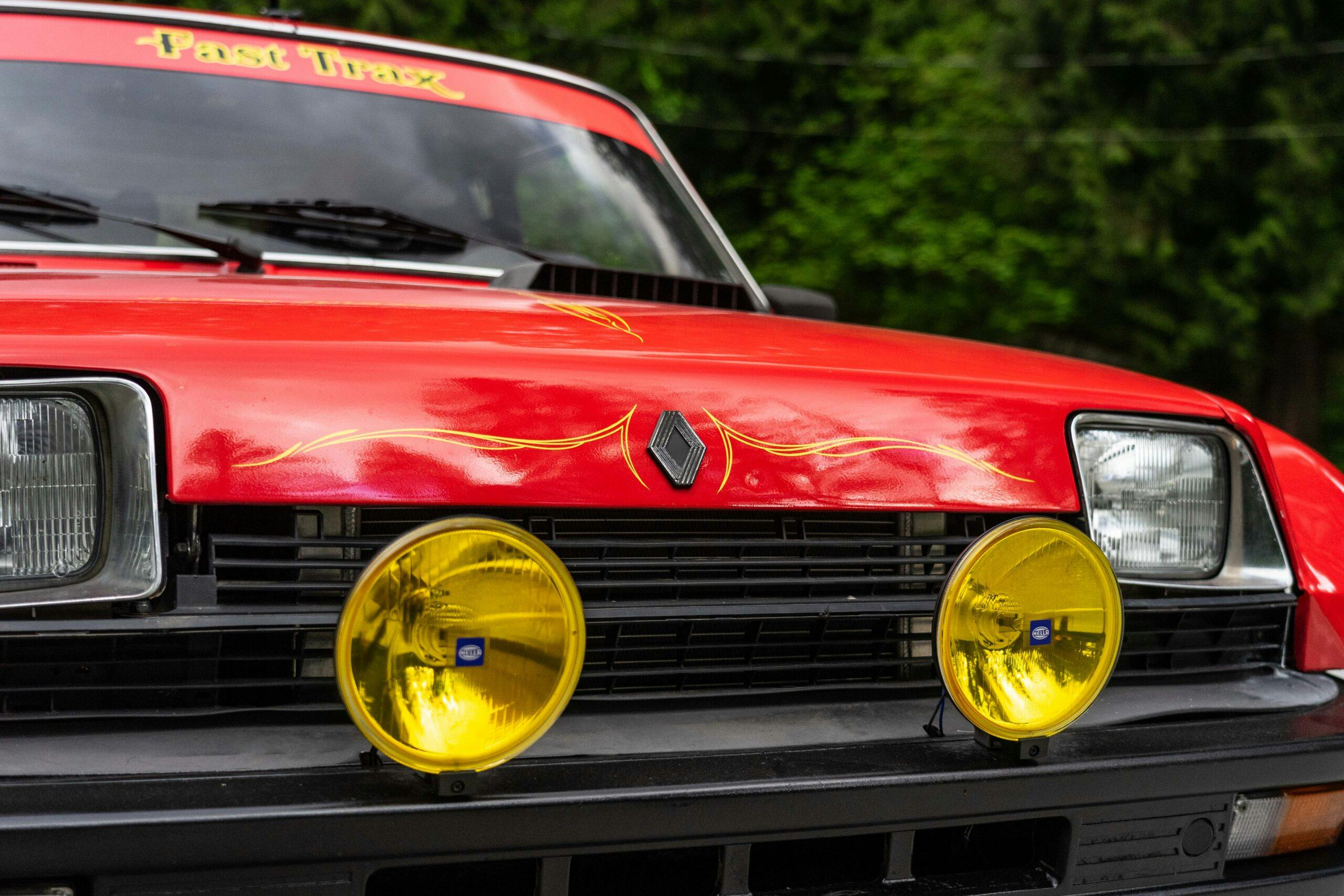 R5T Tribute grille closeup
