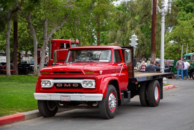 Vintage Classic Commercial Vehicles