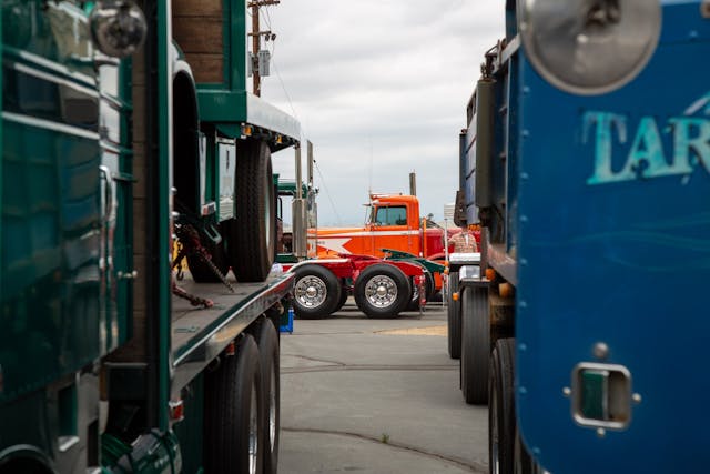 Vintage Classic Commercial Vehicles