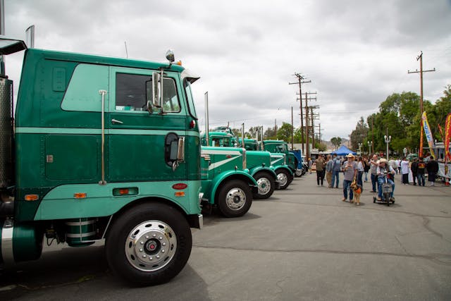 Vintage Classic Commercial Vehicles