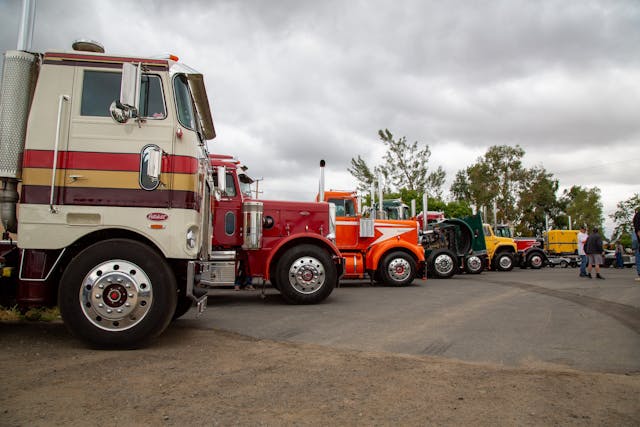 Vintage Classic Commercial Vehicles