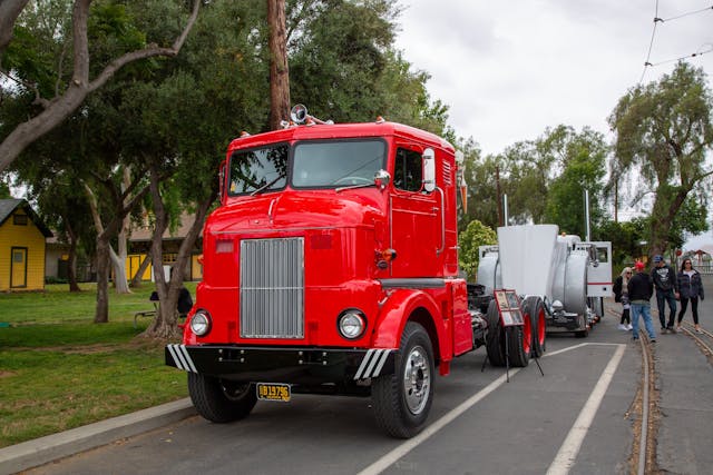 Vintage Classic Commercial Vehicles