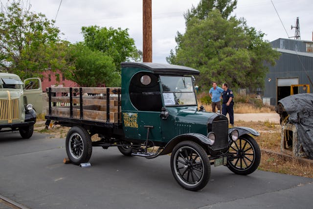 Vintage Classic Commercial Vehicles