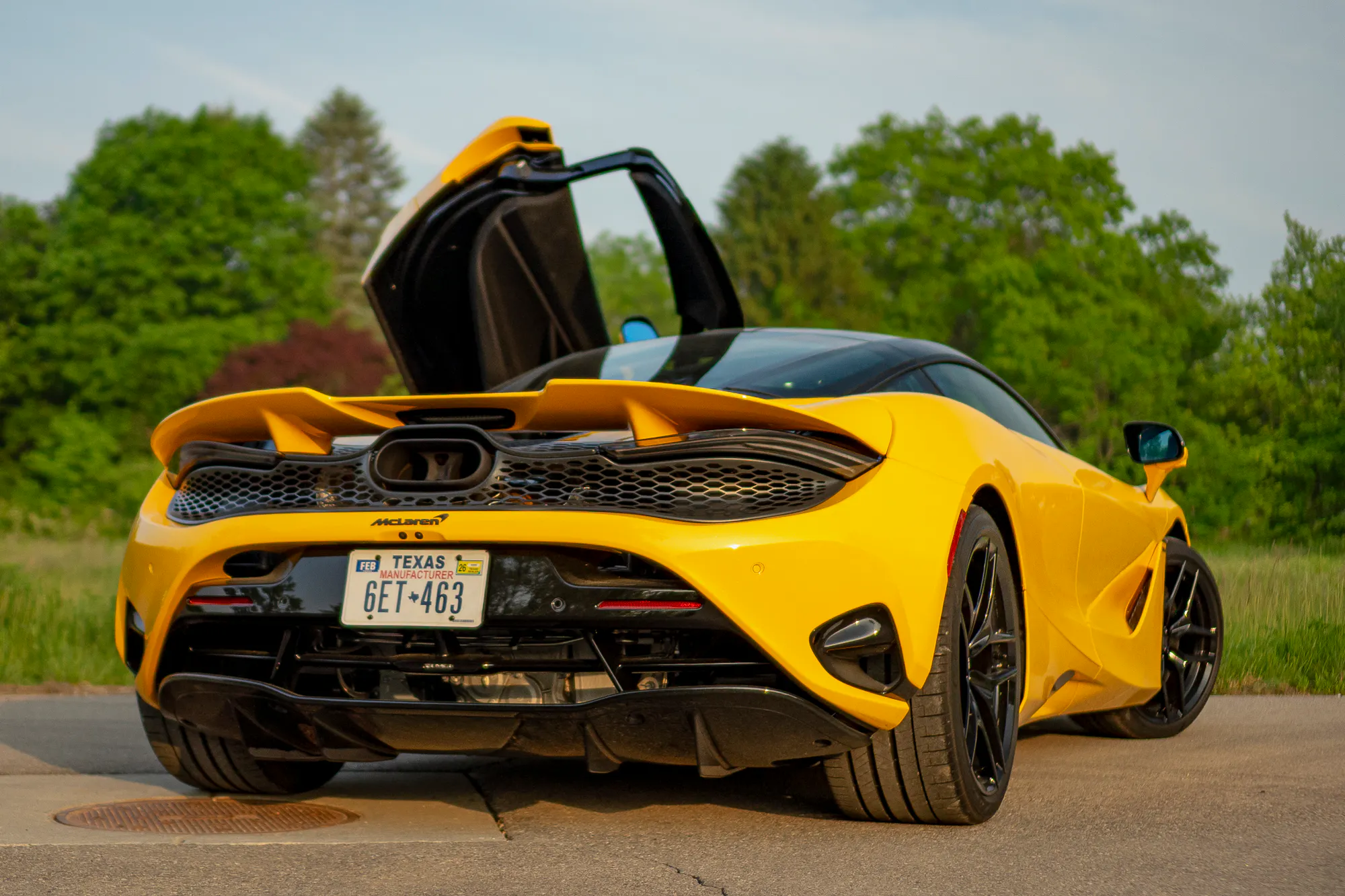 The $313,000 Benchmark: McLaren Pins Its Next Chapter to the Showroom Floor — image 3