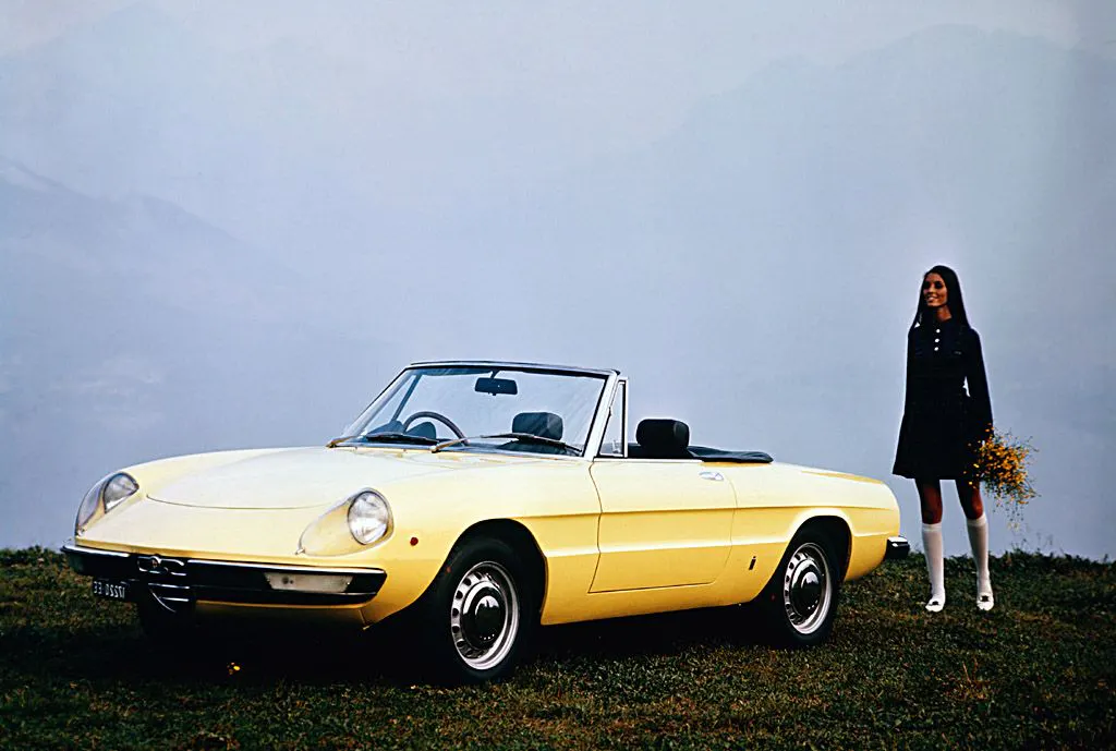 Your Handy 1966–1994 Alfa Romeo Spider Buyer’s Guide - Hagerty Media