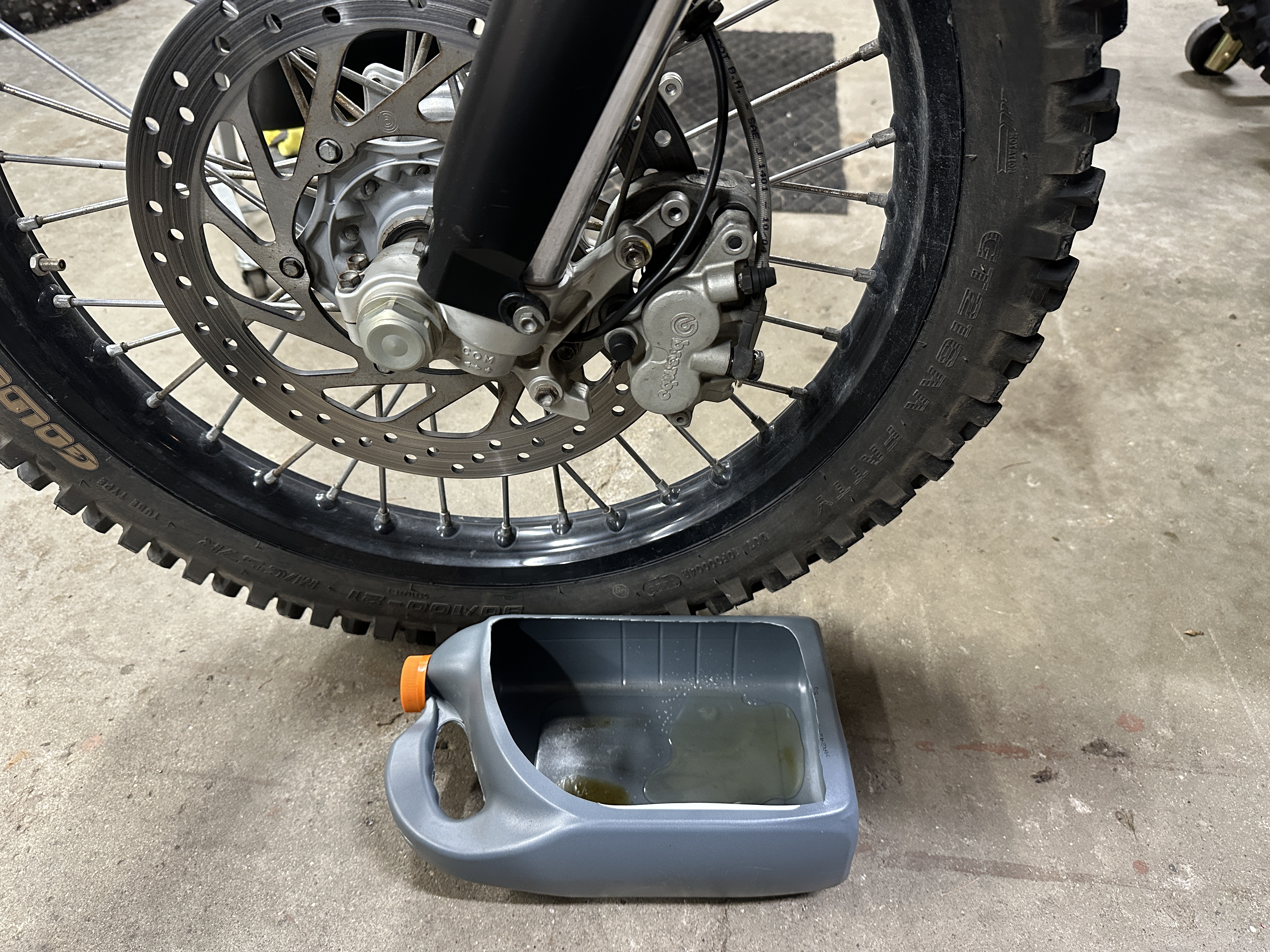 KTM front master swap 10