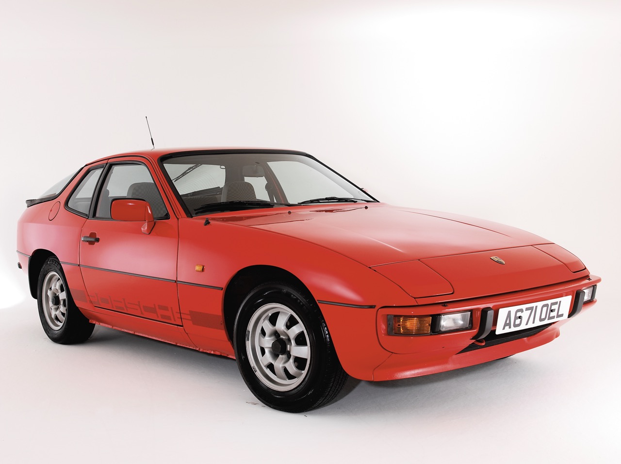 Your Handy 1977–88 Porsche 924 Buyer's Guide - Hagerty Media