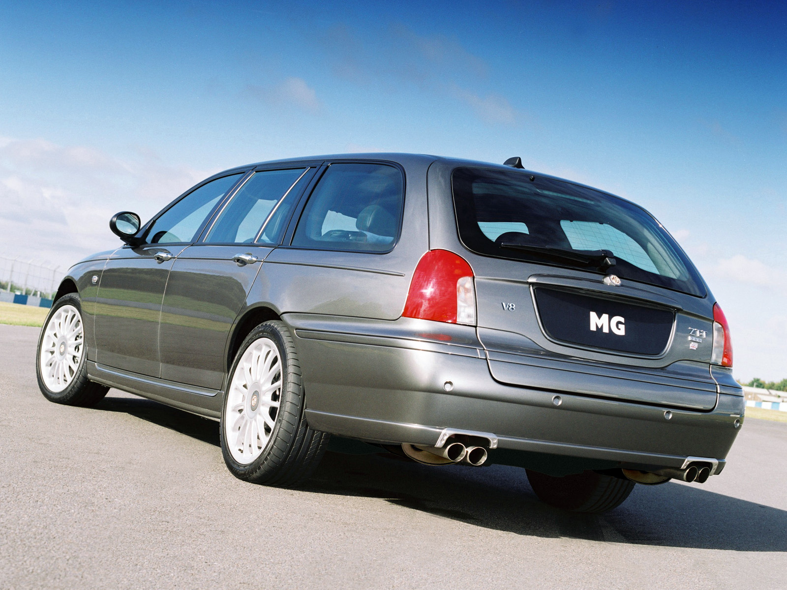 MG ZT 260: The Cheap V-8 Manual Wagon You've Never Heard of Is