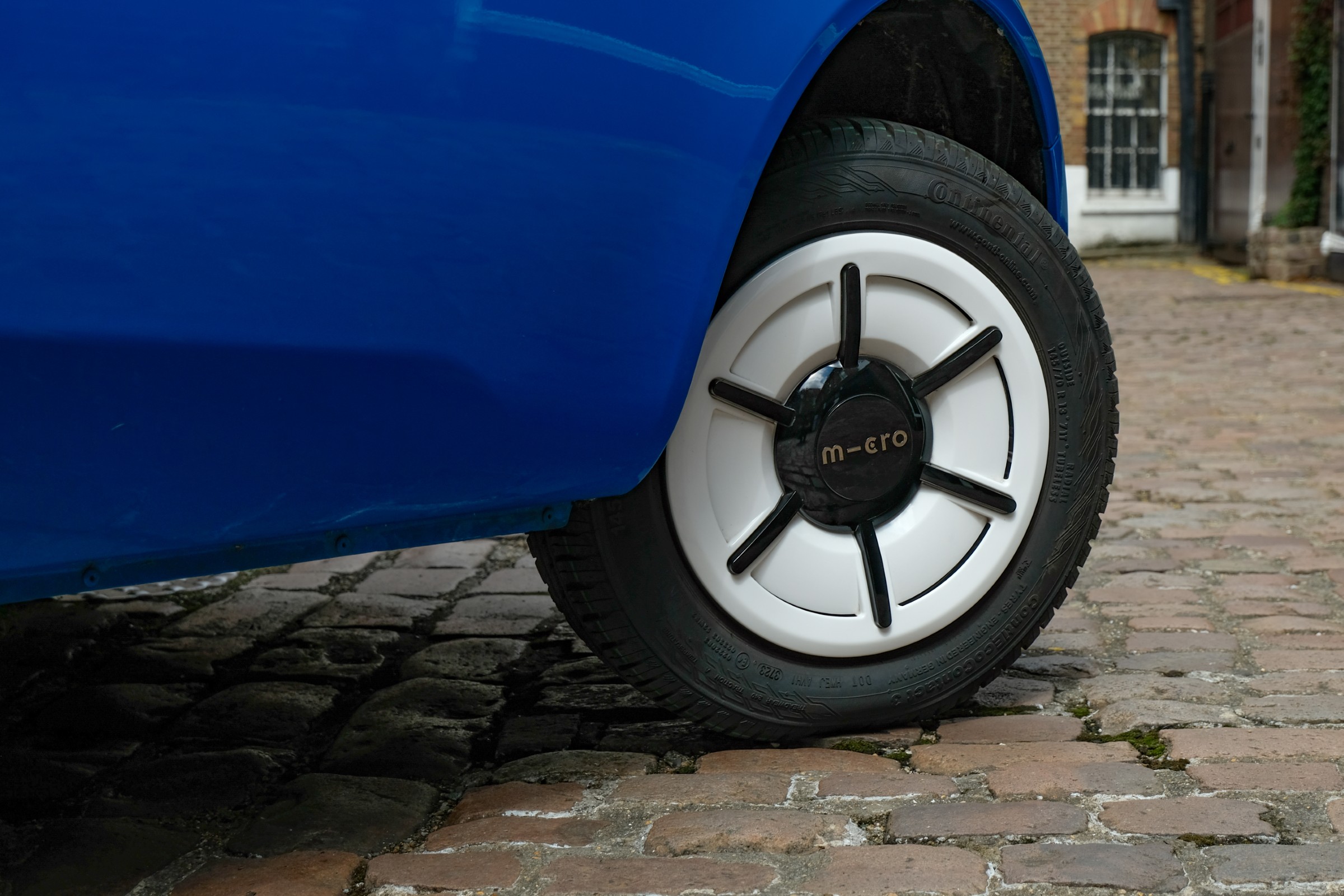 First Drive: The 2025 Microlino Is a Euro-Friendly EV with Throwback ...