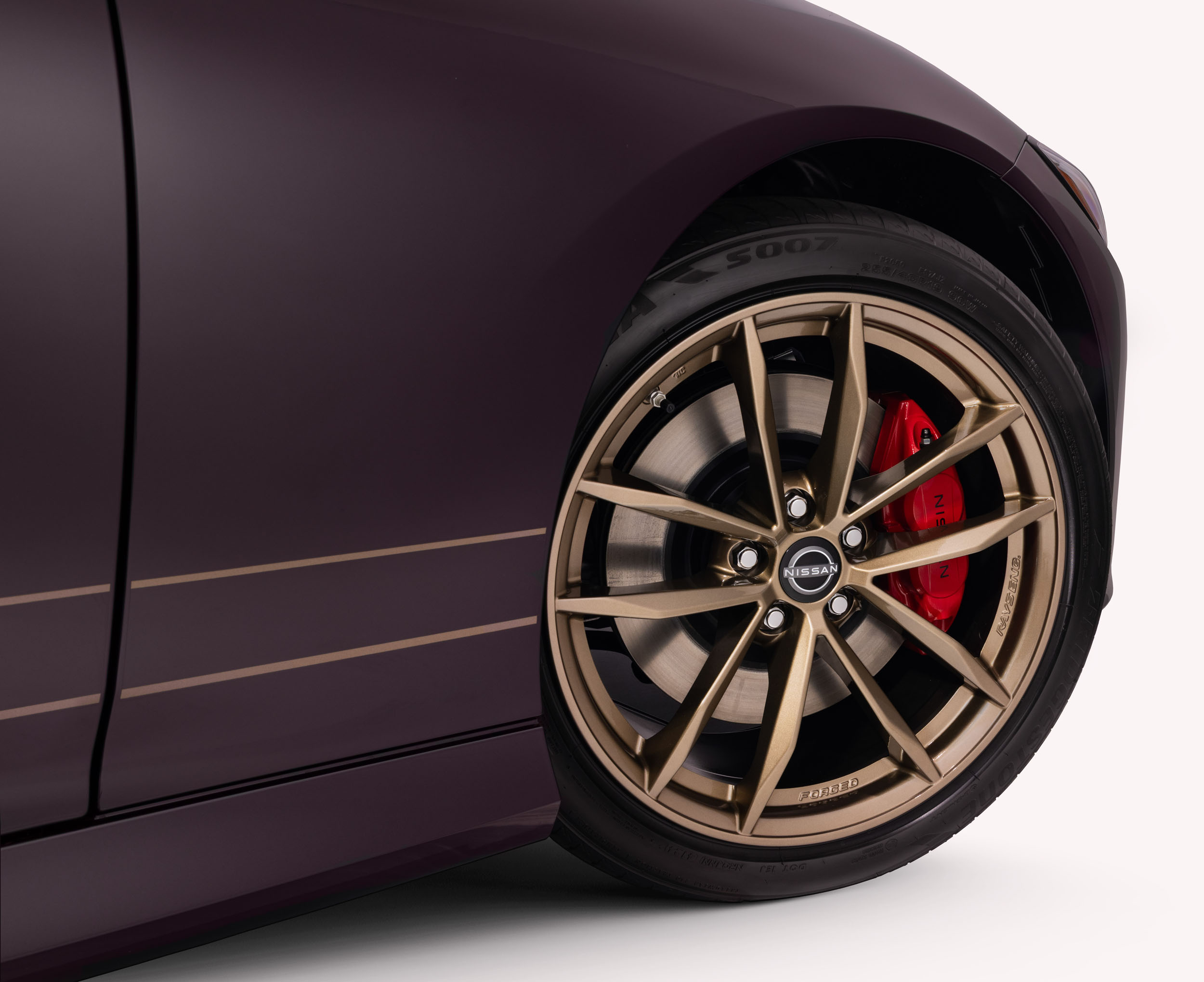 Limited-Run 2026 Nissan Z Heritage Edition Nods to 300ZX - Hagerty Media