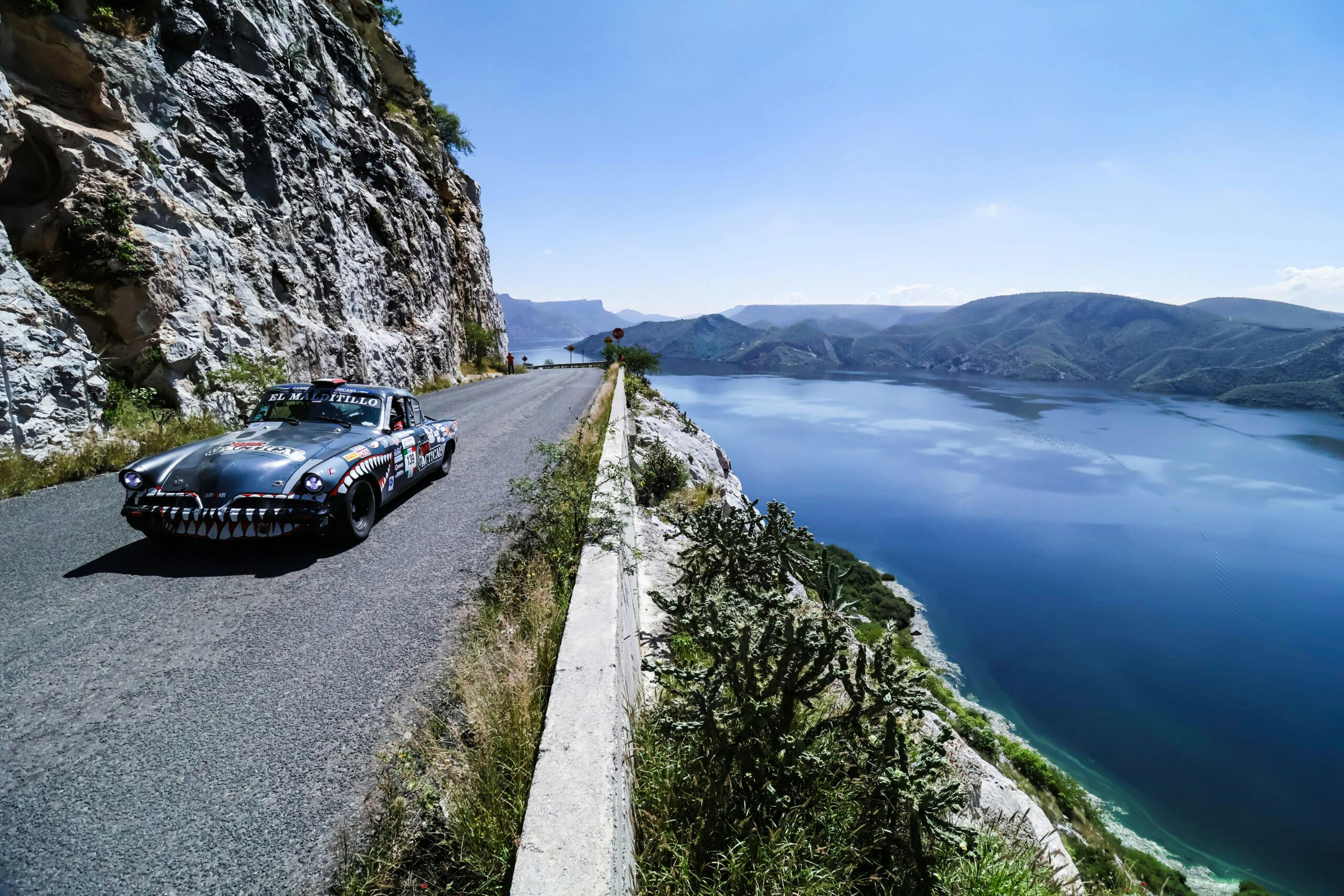 La Carrera Panamericana studebaker