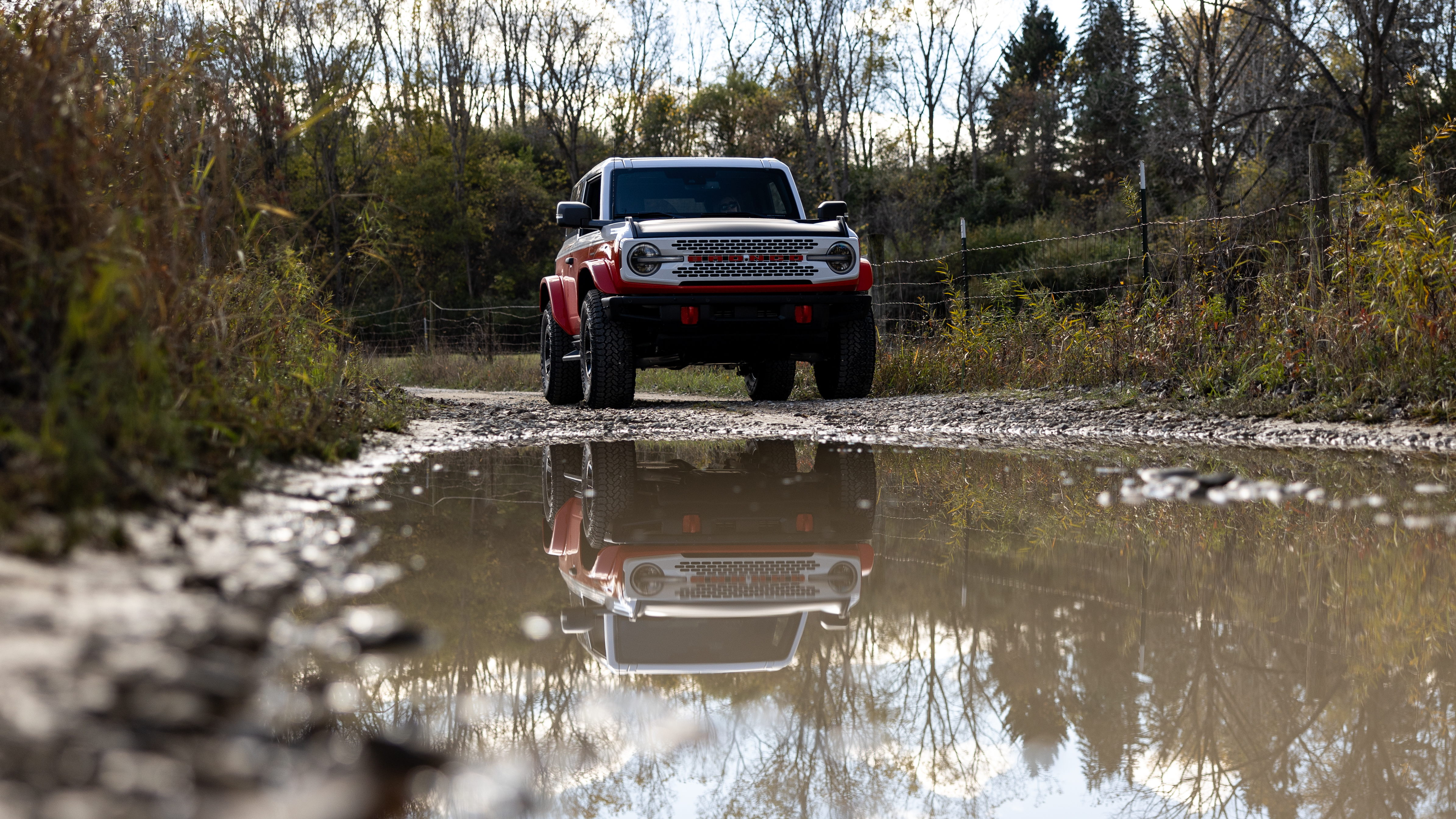 Bronco Stroppe Edition puddle