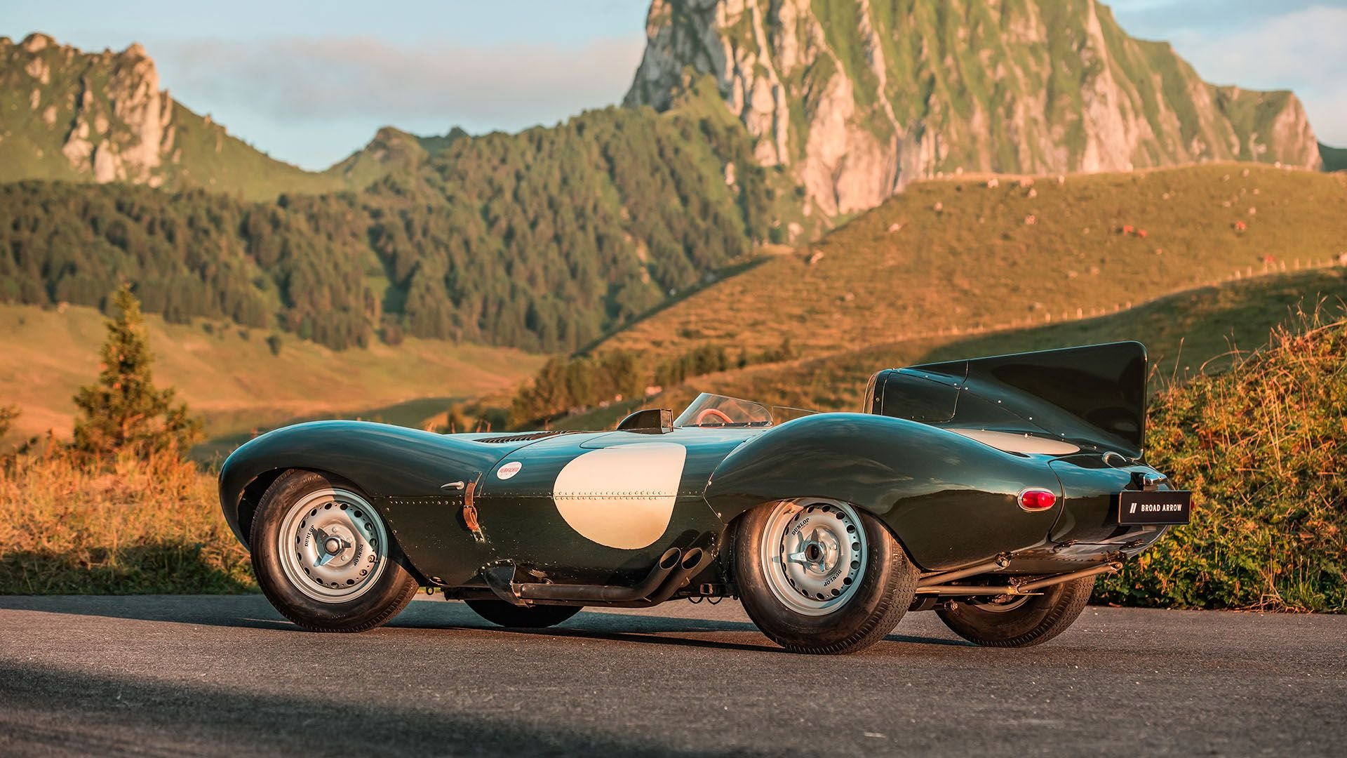 Jaguar Type D de 1956, vue arrière 3/4