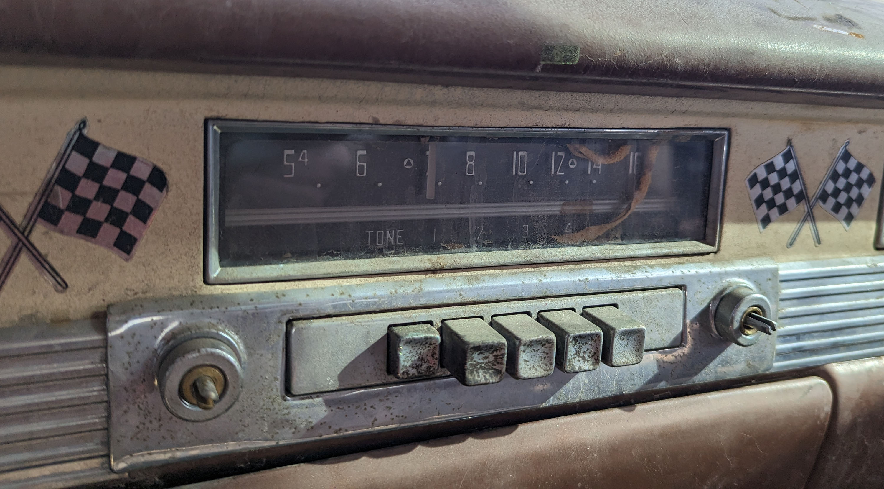 CONELRAD: The Apocalyptic Symbols on 1953–63 Car Radio Dials - Hagerty ...