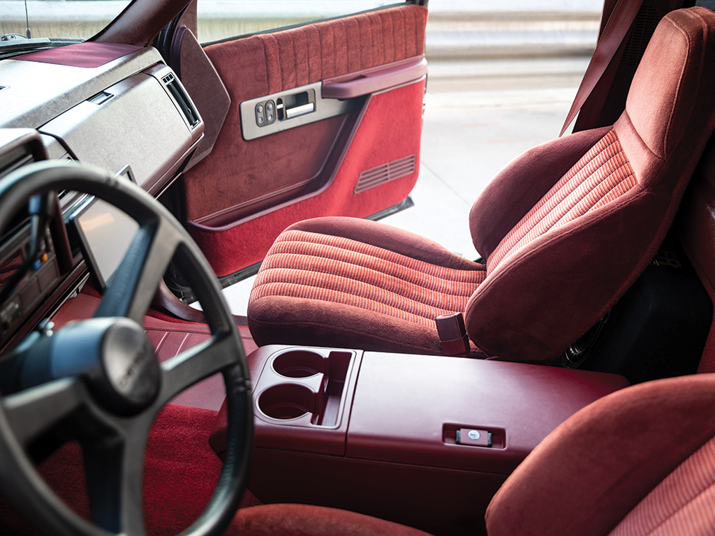 Chevroelt 454 SS interior seats