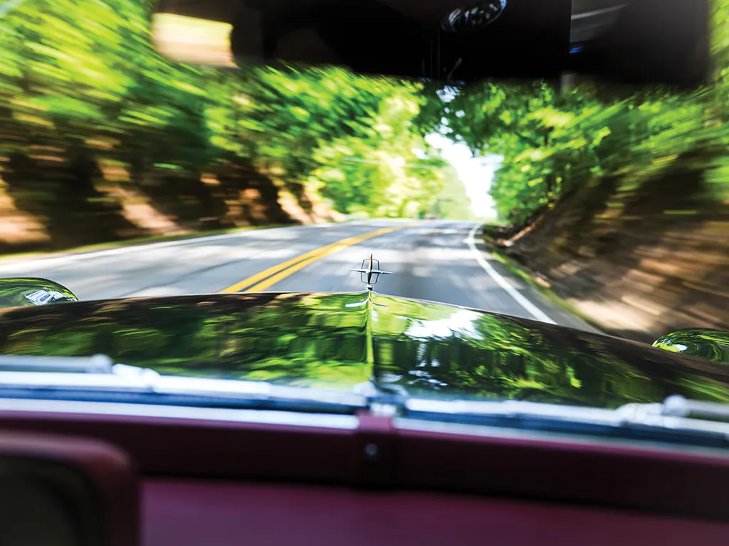 Continental Mark II interior driving dynamic