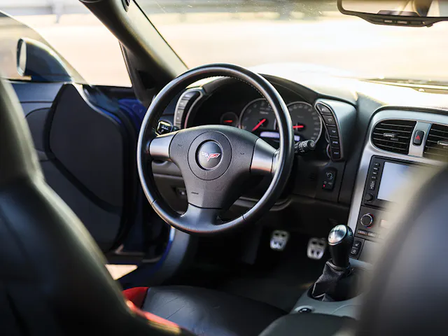 Chevrolet Corvette Z06 interior steering wheel