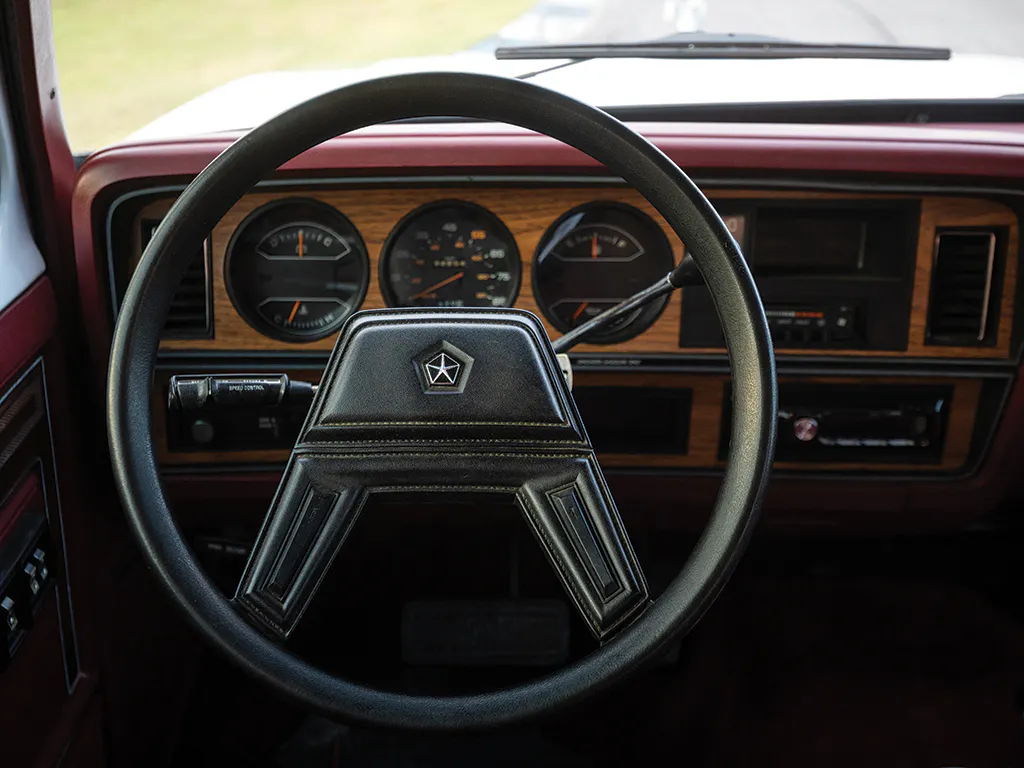 Dodge Ramcharger interior dash steering wheel