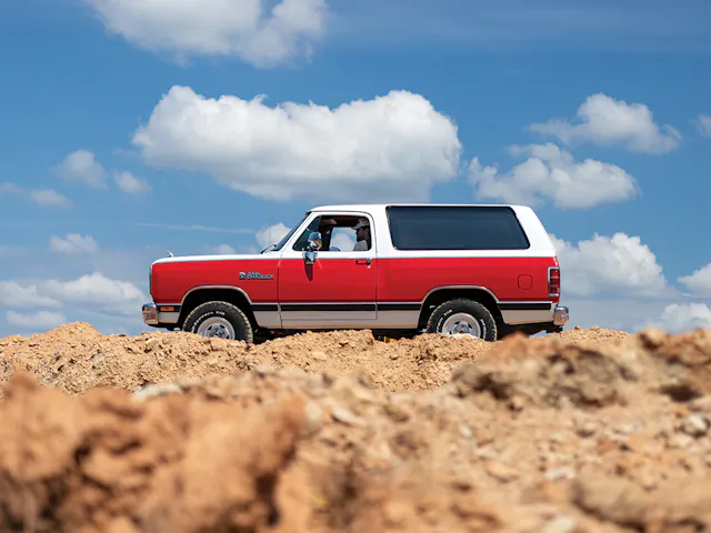 Dodge Ramcharger side profile